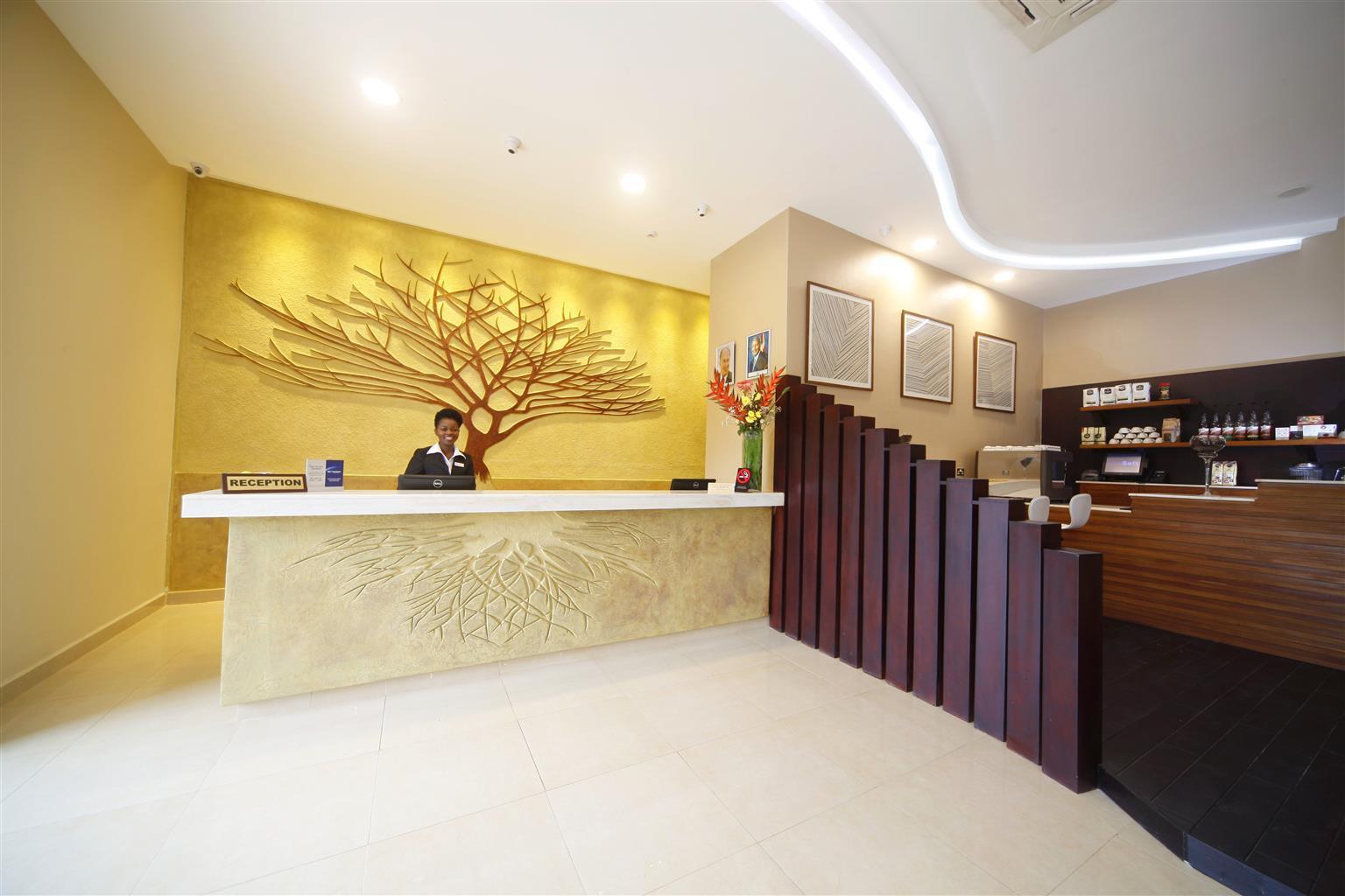 Best Western Premier Garden Hotel Entebbe Exterior foto