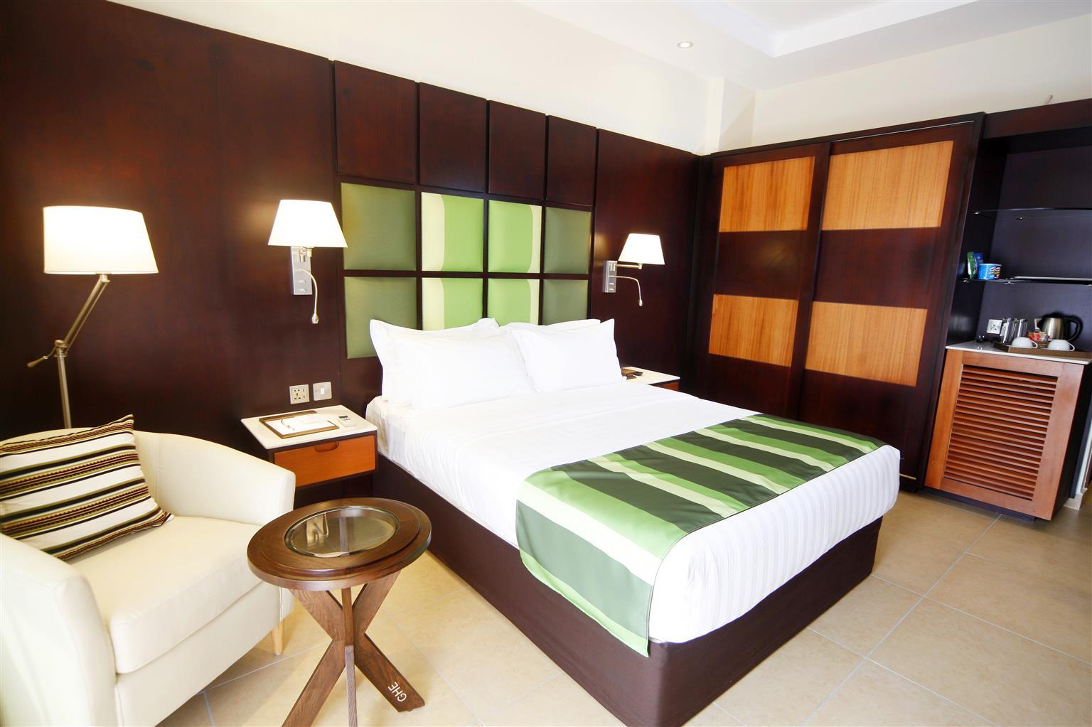 Best Western Premier Garden Hotel Entebbe Exterior foto